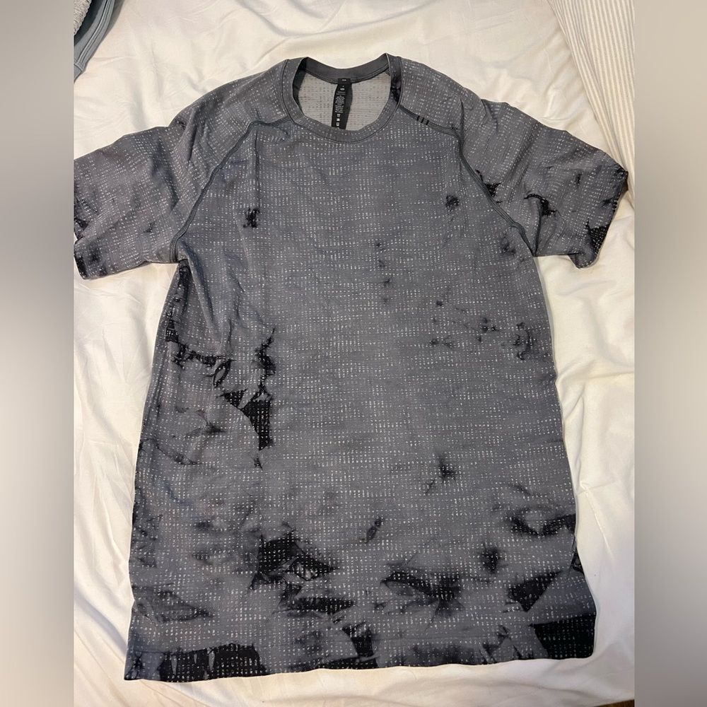 Men’s Metal Vent Tech Shirt
